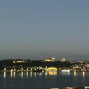 Apartment A Million Dollar View In The Heart Of The, Istanbul